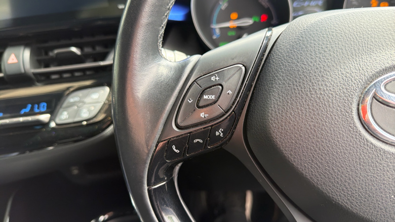 Toyota C-HR 1.8 Hybrid Dynamic 5dr CVT Hybrid Hatchback